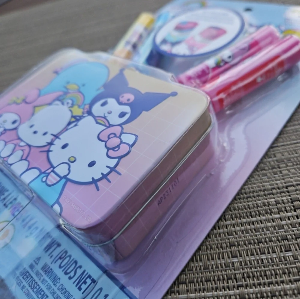 HELLO KITTY AND FRIENDS LIPBALM SET